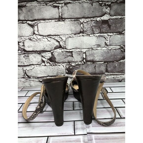 Longchamp Gray Taupe Snake Skin Leather Peep Toe Wedge Strap Sandals Women Sz 38 - Picture 6 of 16
